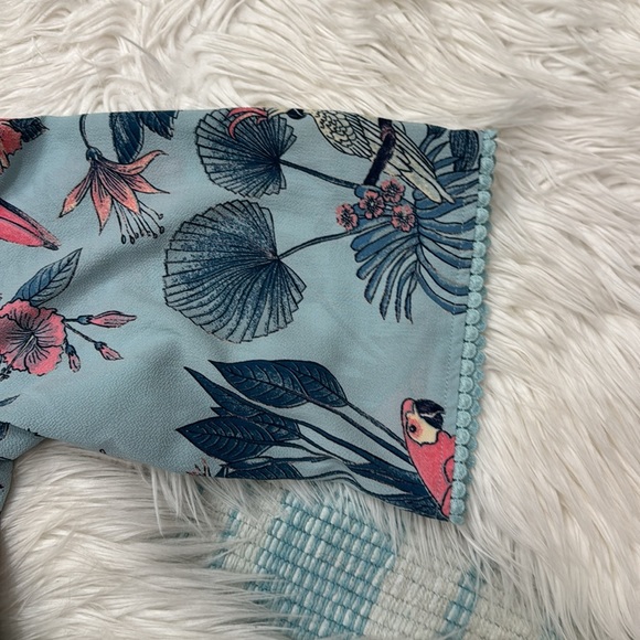 Girls H&M kimono/coverup etc - Picture 3 of 9